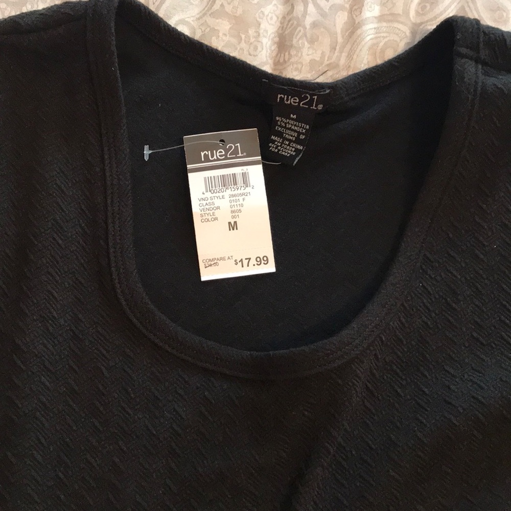 NWT. Rue 21 dress - Picture 2 of 2